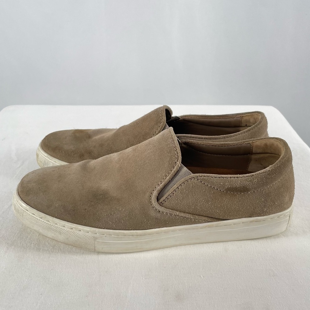 H.S. Trask Suede Slip On Casual Shoe in Taupe Size 8.5 - Picture 2 of 6